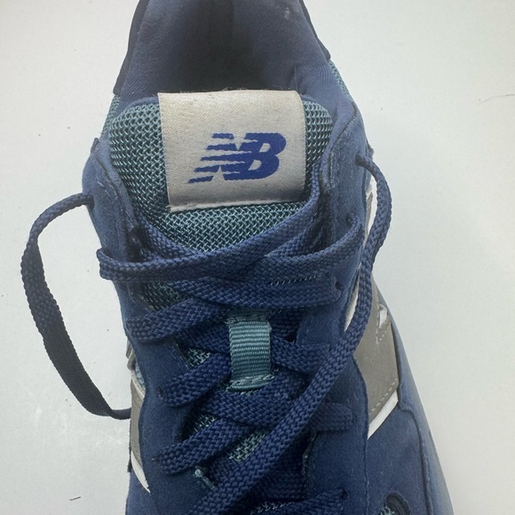 New Balance Dark Blue 57/40 Boys Size 7 - Picture 8 of 9